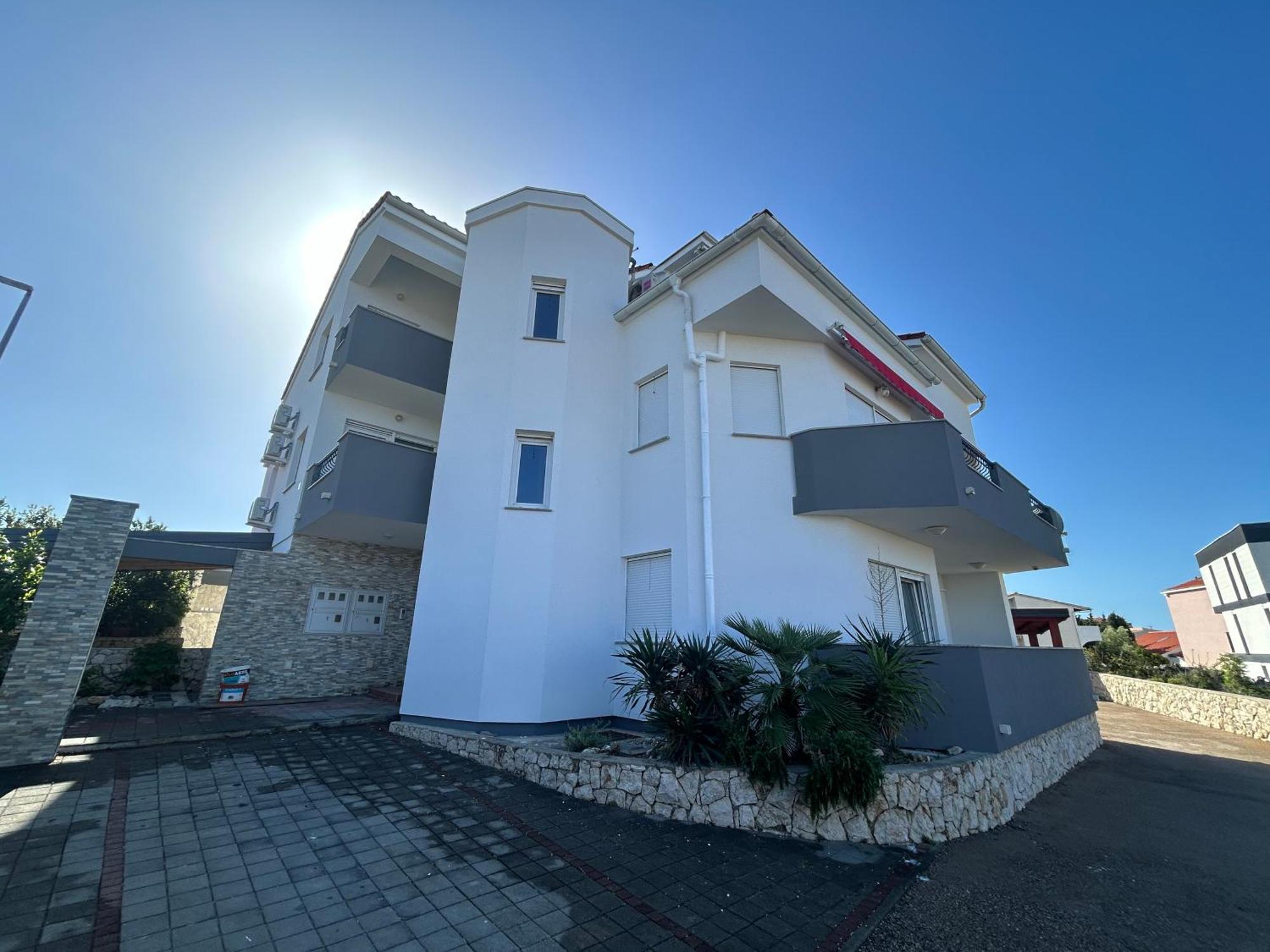 Apartment Karlo Novalja Exterior photo